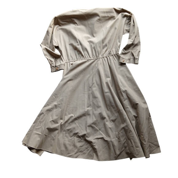 American Shirt Dress Women's Size 12P Beige Long-Sleeve Midi Dress - Picture 6 of 6